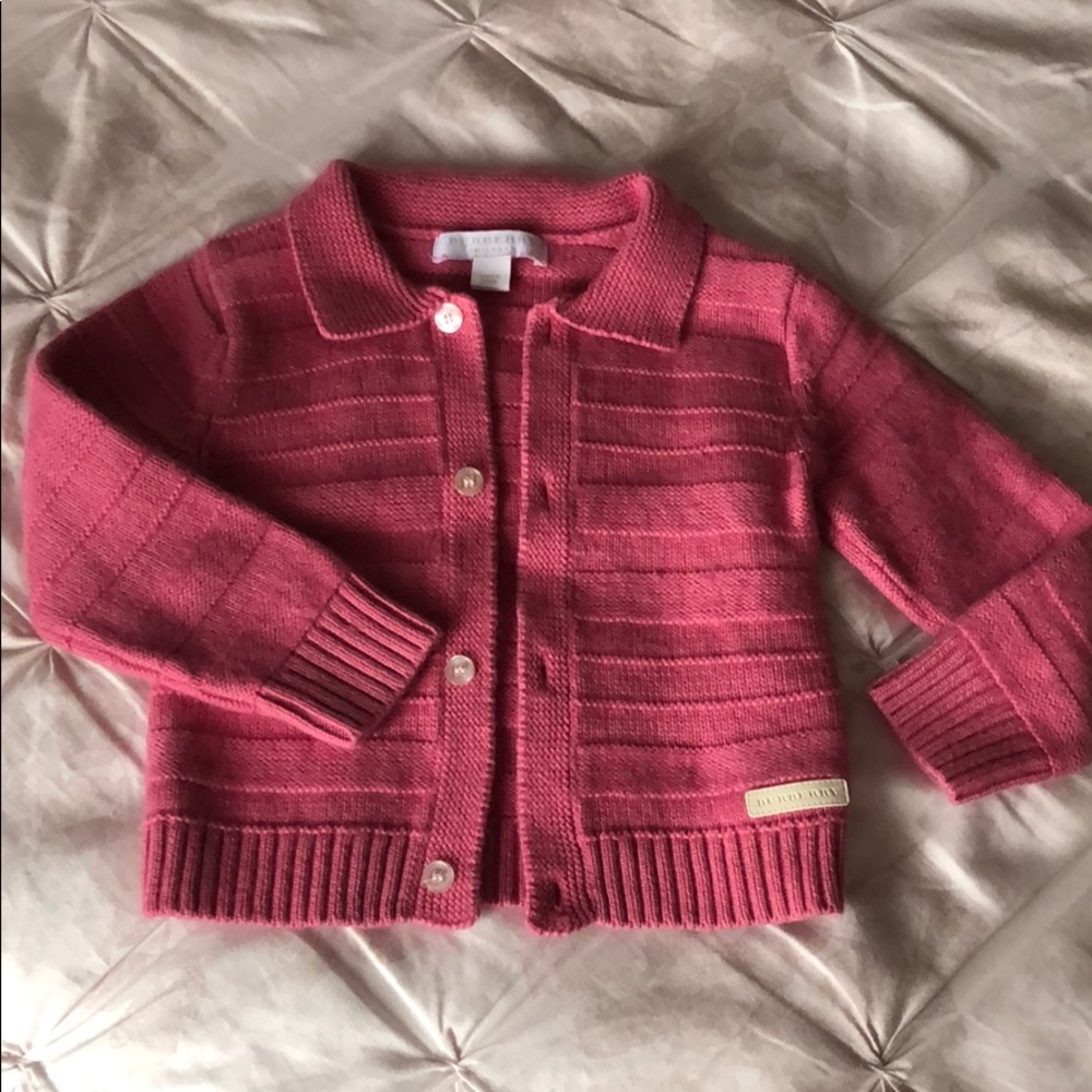 Burberry sweater like new